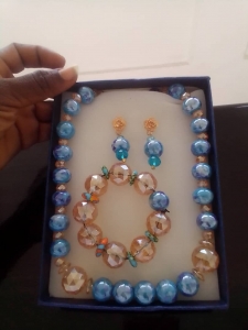 Neckless